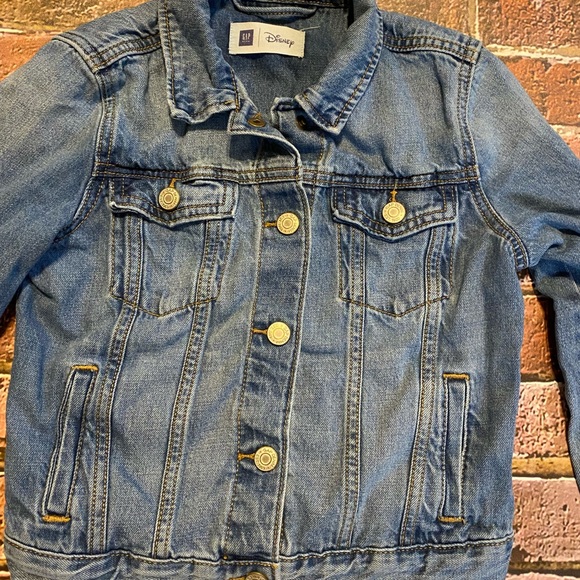 EUC Big Girls Gap Disney Denim Jacket SZ L W/ Mickey Mouse Embroidered - Picture 3 of 6